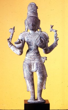  <em>Four Armed Shiva</em>, 13th-15th century. Bronze, 15 x 8in. (38.1 x 20.3cm). Brooklyn Museum, Gift of Martha M. Green, 1991.181.1. Creative Commons-BY (Photo: Brooklyn Museum, CUR.1991.181.1.jpg)