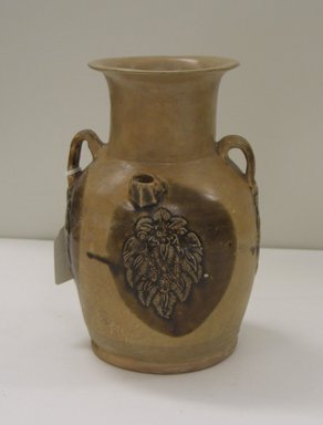  <em>Ewer (Zhihu)</em>, 618-907. High-fired green ware, 9 5/8 x 6 5/16 in. (24.5 x 16 cm). Brooklyn Museum, Gift of Stanley J. Love, 1991.243.5. Creative Commons-BY (Photo: Brooklyn Museum, CUR.1991.243.5_side2.jpg)