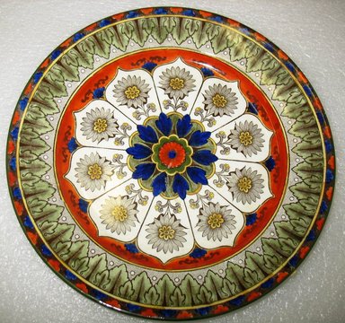 Royal Doulton & Co. (1815-Present). <em>Dinner Plate, Cyprus Pattern</em>, early 20th century. Glazed earthenware with transfer printed decoration, height: 1 1/8 in. (2.8 cm). Brooklyn Museum, Gift of Paul F. Walter, 1993.113.40. Creative Commons-BY (Photo: Brooklyn Museum, CUR.1993.113.40.jpg)