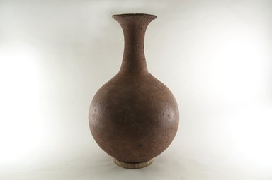 Bozo. <em>Globular Vessel</em>, 19th century?. Ceramic, pigment, height: 19 1/2 in. (49.5 cm). Brooklyn Museum, Gift of Bill and Gale Simmons, 1993.182.9. Creative Commons-BY (Photo: Brooklyn Museum, CUR.1993.182.9_PS5.jpg)
