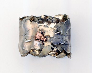 George W. Shiebler & Co. (1876–1915). <em>Napkin Ring</em>, ca. 1885. Silver, copper, 2 x 2 1/4 x 2 in. (5.1 x 5.7 x 5.1 cm). Brooklyn Museum, Gift of Deborah F. Bornemann, 1993.70. Creative Commons-BY (Photo: Brooklyn Museum, CUR.1993.70.jpg)