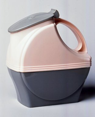 Burroughs Manufacturing Corp.. <em>Pitcher, Burrite Design, Model #337</em>, ca. 1948. Plastic, 8 1/2 x 8 x 3 1/2 in.  (21.6 x 20.3 x 8.9 cm). Brooklyn Museum, Gift of Paul F. Walter, 1994.119.18. Creative Commons-BY (Photo: Brooklyn Museum, CUR.1994.119.18.jpg)