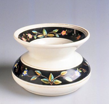 Union Porcelain Works (1863-ca. 1922). <em>Spittoon</em>, ca, 1885. Porcelain, 4 1/2 x 6 1/2 x 6 1/2 in.  (11.4 x 16.5 x 16.5 cm). Brooklyn Museum, Gift of Emma and Jay Lewis, 1995.150.1. Creative Commons-BY (Photo: Brooklyn Museum, CUR.1995.150.1_view1.jpg)