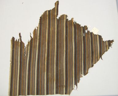 Chancay. <em>Textile Fragment, undetermined</em>, 1400–1532. Cotton, 25 13/16 x 27 15/16 in. (65.5 x 71 cm). Brooklyn Museum, Gift of Kay Hodnett Nunez, 1995.47.5. Creative Commons-BY (Photo: , CUR.1995.47.5.jpg)