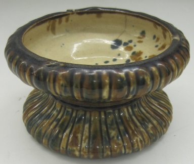 Unknown. <em>Jardinière and Stand</em>, 19th or 20th century. Glazed earthenware, a-Stand: 3 1/2 x 6 1/4 x 6 1/4 in.  (8.9 x 15.9 x 15.9 cm). Brooklyn Museum, Gift of Paul F. Walter, 1999.108.15a-b. Creative Commons-BY (Photo: Brooklyn Museum, CUR.1999.108.15a.jpg)