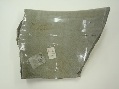  <em>Shard</em>. Stoneware with glaze, height x width x length x thickness: 1 3/4 x 5 1/2 x 4 3/4 in., 2.4 lb. (4.5 x 14 x 12 cm, 1.1kg). Brooklyn Museum, The Peggy N. and Roger G. Gerry Collection, 2004.28.179. Creative Commons-BY (Photo: Brooklyn Museum, CUR.2004.28.179_view2.jpg)