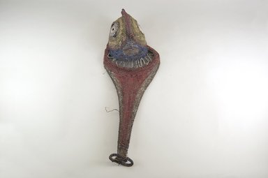  <em>Zoomorphic Yam Mask</em>, mid–20th century. Rattan, pigment, 18 x 6 1/2 x 4 1/4 in. (45.7 x 16.5 x 10.8 cm). Brooklyn Museum, Gift of Dorothea and Leo Rabkin, 2004.75.16. Creative Commons-BY (Photo: Brooklyn Museum, CUR.2004.75.16_top_PS5.jpg)