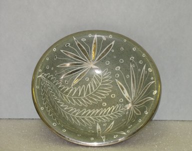 Waylande Gregory (American, 1905-1971). <em>Bowl</em>, ca. 1940. Glazed earthenware, 3 1/4 x 9 1/2 in. (8.3 x 24.1 cm). Brooklyn Museum, Gift of Paul F. Walter, 2007.10.13. Creative Commons-BY (Photo: Brooklyn Museum, CUR.2007.10.13.jpg)