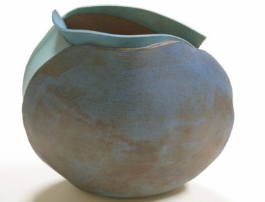 Dorothy Hafner (American, born 1953). <em>Vase</em>, 1982. Matte glazed earthenware, 12 7/8 x 12 3/4 x 5 in. (32.7 x 32.4 x 12.7 cm). Brooklyn Museum, Gift of the artist, 2009.28. Creative Commons-BY (Photo: Brooklyn Museum, CUR.2009.28.jpg)