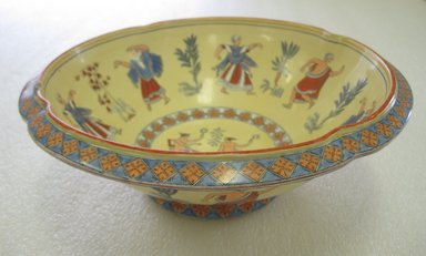 Copeland & Garrett (1833-1846). <em>Bowl</em>, 1833-1846. Glazed earthenware, 3 3/8 x 10 in. (8.6 x 25.4 cm). Brooklyn Museum, Gift of Susan M. Yecies, 2011.59.1. Creative Commons-BY (Photo: Brooklyn Museum, CUR.2011.59.1_view2.jpg)