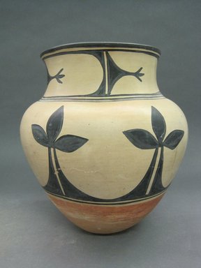 Asuncion Aguilar Caté (Kewa (Santo Domingo Pueblo), ca. 1880-1925). <em>Olla (Water Jar)</em>, ca. 1910-1925. Clay, pigment, 10 x 8 in. (25.4 x 20.3 cm). Brooklyn Museum, Gift of Graham and Megan Marks in memory of Barbara and Fred Marks, 2013.100.1 (Photo: Brooklyn Museum, CUR.2013.100.1.jpg)