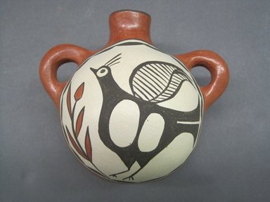 Zia Pueblo. <em>Canteen</em>, late 20th century. Clay, pigment, 5 x 5 1/2 in. (12.7 x 14 cm). Brooklyn Museum, Gift of Joan and Sanford Krotenberg, 2013.64.9. Creative Commons-BY (Photo: Brooklyn Museum, CUR.2013.64.9.jpg)
