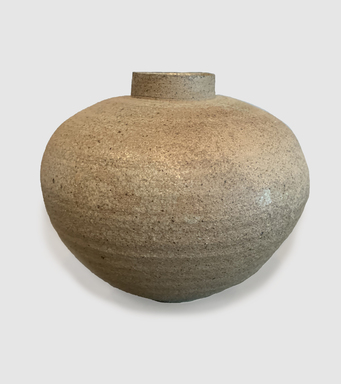 Kamoda Shoji (Japanese, 1933-1983). <em>Rounded Jar</em>, ca. 1967-1968. Ash glazed stoneware, 7 7/8 × 8 1/4 in. (20 × 21 cm). Brooklyn Museum, Partial gift of Steven Korff and Marcia Van Wagner and Bertram H. Schaffner Asian Art Fund, 2020.1.5 (Photo: , CUR.2020.1.5_side_edited.jpg)