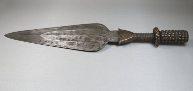 Saka. <em>Knife</em>, late 19th or early 20th century. Iron, wood, copper alloy, 4 5/16 x 20 7/8 in. (11 x 53 cm). Brooklyn Museum, Museum Expedition 1922, Robert B. Woodward Memorial Fund, 22.1101. Creative Commons-BY (Photo: Brooklyn Museum, CUR.22.1101_side_PS5.jpg)