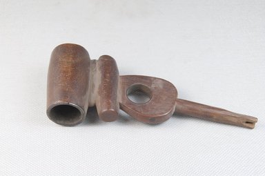  <em>Pipe</em>. Brooklyn Museum, Gift of Thomas A. Eddy, 22.1241. Creative Commons-BY (Photo: Brooklyn Museum, CUR.22.1241_side_PS5.jpg)
