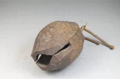  <em>Bell</em>, late 19th or early 20th century. Wood, fiber, 3 1/2 x 2 3/8 in. (8.9 x 6 cm). Brooklyn Museum, Museum Expedition 1922, Robert B. Woodward Memorial Fund, 22.1271. Creative Commons-BY (Photo: Brooklyn Museum, CUR.22.1271_bottom_PS5.jpg)