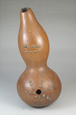  <em>Calabash</em>, before 1922. Calabash, brass, height: 10 1/4 in. (26 cm); diameter: 4.8 lb. (2.2kg). Brooklyn Museum, Museum Expedition 1922, Robert B. Woodward Memorial Fund, 22.1357. Creative Commons-BY (Photo: Brooklyn Museum, CUR.22.1357_front_PS5.jpg)