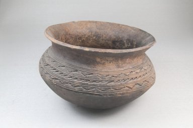 Woyo. <em>Pot</em>, 19th-early 20th century. Ceramic, 4 x 6 in. (10.2 x 15.2 cm). Brooklyn Museum, Museum Expedition 1922, Robert B. Woodward Memorial Fund, 22.1365. Creative Commons-BY (Photo: Brooklyn Museum, CUR.22.1365_front_PS5.jpg)
