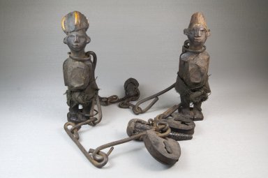 Sundi. <em>Chain with Figures</em>, late 19th or early 20th century. Iron, wood, fiber, glass mirror, bird beaks, duiker horns, cloth, medicinal material, 21 1/2in. (54.6cm). Brooklyn Museum, Museum Expedition 1922, Robert B. Woodward Memorial Fund, 22.1431. Creative Commons-BY (Photo: Brooklyn Museum, CUR.22.1431_front_PS5.jpg)