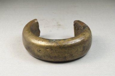  <em>Plain Cast Bracelet</em>. Brass Brooklyn Museum, Museum Expedition 1922, Robert B. Woodward Memorial Fund, 22.1536. Creative Commons-BY (Photo: Brooklyn Museum, CUR.22.1536_front_PS5.jpg)