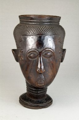 Kuba. <em>Single Head Goblet (Mbwoongntey)</em>, early 20th century. Wood, 6 11/16 x 4 5/16 in. (17 x 11 cm). Brooklyn Museum, Museum Expedition 1922, Robert B. Woodward Memorial Fund, 22.153. Creative Commons-BY (Photo: Brooklyn Museum, CUR.22.153_front_PS5.jpg)