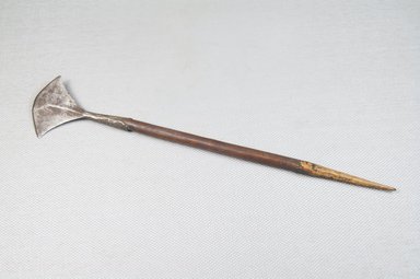 Chokwe. <em>Small Arrow</em>, 19th century. Iron, wood, 7 3/4 x 1 1/2 in. (19.7 x 3.8 cm). Brooklyn Museum, Museum Expedition 1922, robert B. Woodward Memorial Fund, 22.1686. Creative Commons-BY (Photo: Brooklyn Museum, CUR.22.1686_threequarter_PS5.jpg)