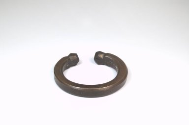  <em>Bracelet</em>. Brass Brooklyn Museum, Museum Expedition 1922, Robert B. Woodward Memorial Fund, 22.1931. Creative Commons-BY (Photo: Brooklyn Museum, CUR.22.1931_front_PS5.jpg)