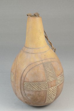  <em>Calabash</em>. Gourd, height: 6 1/2 in. (16.5 cm); diameter: 4 1/8 in. (10.5 cm). Brooklyn Museum, Museum Expedition 1922, Robert B. Woodward Memorial Fund, 22.362. Creative Commons-BY (Photo: Brooklyn Museum, CUR.22.362_front_PS5.jpg)