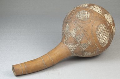  <em>Calabash</em>, before 1922. Gourd, clay, height: 6 7/8 in. (17.4 cm); diameter: 3 3/8 in. (8.6 cm). Brooklyn Museum, Museum Expedition 1922, Robert B. Woodward Memorial Fund, 22.364. Creative Commons-BY (Photo: Brooklyn Museum, CUR.22.364_threequarter_PS5.jpg)