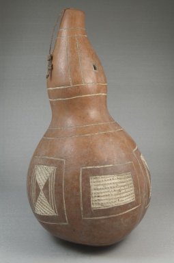  <em>Calabash</em>, before 1922. Calabash, height: 11 7/16 in. (29 cm); diameter: 6 1/8 in. (15.6 cm). Brooklyn Museum, Museum Expedition 1922, Robert B. Woodward Memorial Fund, 22.515. Creative Commons-BY (Photo: Brooklyn Museum, CUR.22.515_front_PS5.jpg)