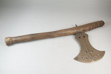  <em>Ceremonial Axe with Handle and Blade</em>, late 19th-early 20th century. Wood and copper alloy, 7 5/16 x 16 3/4 in. (18.5 x 42.5 cm). Brooklyn Museum, Museum Expedition 1922, Robert B. Woodward Memorial Fund, 22.575. Creative Commons-BY (Photo: Brooklyn Museum, CUR.22.575_top_PS5.jpg)