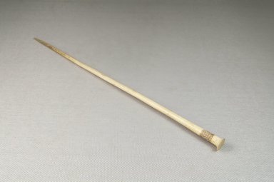  <em>Hair Ornament</em>. Ivory Brooklyn Museum, Museum Expedition 1922, Robert B. Woodward Memorial Fund, 22.700. Creative Commons-BY (Photo: Brooklyn Museum, CUR.22.700_threequarter_PS5.jpg)