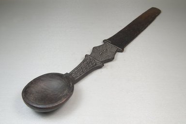  <em>Ladle</em>, late 19th or early 20th century. Wood, 3 x 16 1/2 in. (7.6 x 41.9 cm). Brooklyn Museum, Museum Expedition 1922, Robert B. Woodward Memorial Fund, 22.737. Creative Commons-BY (Photo: Brooklyn Museum, CUR.22.737_threequarter_PS5.jpg)
