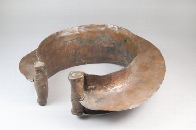  <em>Anklet</em>. Copper, 3 3/8 x 10 1/4 in. (8.5 x 26 cm). Brooklyn Museum, Museum Expedition 1922, Robert B. Woodward Memorial Fund, 22.881. Creative Commons-BY (Photo: Brooklyn Museum, CUR.22.881_threequarter_PS5.jpg)