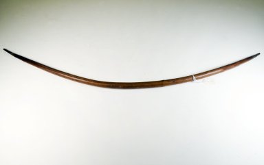  <em>Bow</em>, before 1922. Light wood, 13/16 x 13/16 x 35 7/16 in. (2 x 2 x 90 cm). Brooklyn Museum, Museum Expedition 1922, Robert B. Woodward Memorial Fund, 22.963. Creative Commons-BY (Photo: Brooklyn Museum, CUR.22.963_front_PS5.jpg)