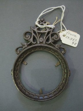  <em>Frame for Medal</em>. Metal, 2 1/2 x 3 1/2 in. (6.4 x 8.9 cm). Brooklyn Museum, Gift of Judge Townsend Scudder, 24.437.48. Creative Commons-BY (Photo: Brooklyn Museum, CUR.24.437.48.jpg)
