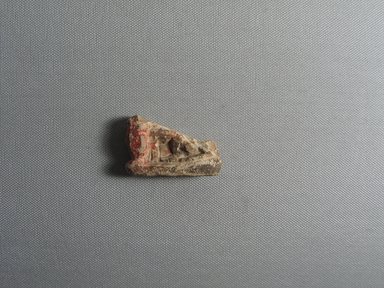  <em>Fragmentary Group of Apes</em>, ca. 1352-1336 B.C.E. Limestone, pigment, 1 5/16 × 9/16 × 2 1/16 in. (3.3 × 1.5 × 5.3 cm). Brooklyn Museum, Gift of the Egypt Exploration Society, 25.886.11. Creative Commons-BY (Photo: , CUR.25.886.11_view07.jpg)