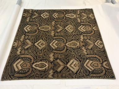  <em>Batik</em>. Batik, 41 1/8 × 41 9/16 in. (104.5 × 105.5 cm). Brooklyn Museum, Brooklyn Museum Collection, 28820. Creative Commons-BY (Photo: , CUR.28820_overall.jpg)