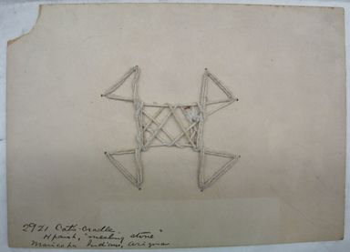 Maricopa. <em>Cats-cradle (hpaish) Marking Stone</em>. Brooklyn Museum, Gift of Louis L. Meeker, 2921. Creative Commons-BY (Photo: , CUR.2921.jpg)