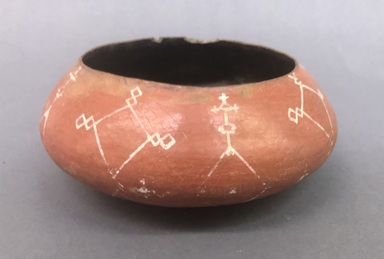 Shipibo Conibo. <em>Bowl</em>, early 20th century. Clay, slip, pigment, 3 × 7 1/2 × 7 3/4 in. (7.6 × 19.1 × 19.7 cm). Brooklyn Museum, Museum Collection Fund, 30.1014. Creative Commons-BY (Photo: Brooklyn Museum, CUR.30.1014_view01.jpg)