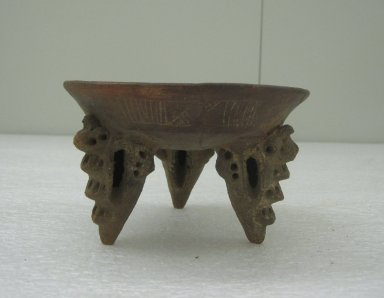  <em>Tripod Bowl</em>, 800-1500. Ceramic, 3 3/8 x 5 9/16 x 5 5/8 in. (8.5 x 14.1 x 14.3 cm). Brooklyn Museum, Gift of Mrs. Minor C. Keith in memory of her husband, 31.1097. Creative Commons-BY (Photo: Brooklyn Museum, CUR.31.1097_view1.jpg)