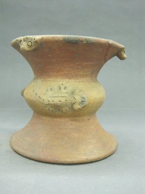  <em>Pottery Stand</em>, 300-800. Ceramic, pigment, 5 5/8 x 6 7/16 x 6 7/16 in. (14.3 x 16.4 x 16.4 cm). Brooklyn Museum, Gift of Mrs. Minor C. Keith in memory of her husband, 31.1702. Creative Commons-BY (Photo: Brooklyn Museum, CUR.31.1702.jpg)