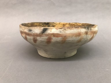 Bifuava. <em>Bowl</em>. Ceramic, pigment, glaze, 4 1/2 × 11 1/4 × 11 1/4 in. (11.4 × 28.6 × 28.6 cm). Brooklyn Museum, Museum Expedition 1933, Purchased with funds given by Jesse Metcalf, 33.612. Creative Commons-BY (Photo: Brooklyn Museum, CUR.33.612_view01.jpg)