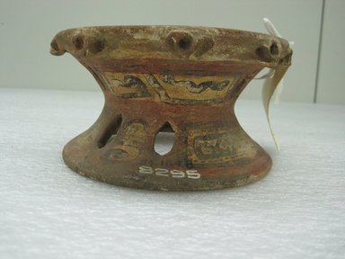  <em>Pottery Stand</em>, 800-1500. Ceramic, pigment, 3 x 5 7/8 x 5 3/4 in. (7.6 x 14.9 x 14.6 cm). Brooklyn Museum, Alfred W. Jenkins Fund, 34.1648. Creative Commons-BY (Photo: Brooklyn Museum, CUR.34.1648.jpg)