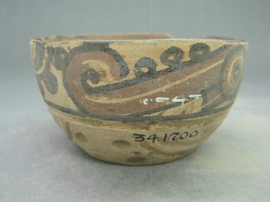  <em>Bowl</em>, 500-800. Ceramic, 2 3/16 x 3 15/16 x 4 in. (5.5 x 10 x 10.2 cm). Brooklyn Museum, Alfred W. Jenkins Fund, 34.1700. Creative Commons-BY (Photo: Brooklyn Museum, CUR.34.1700_view1.jpg)