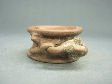  <em>Miniature Pottery Stand</em>, 800-1500. Ceramc, pigment, 1 1/4 x 3 x 2 5/16 in. (3.2 x 7.6 x 5.9 cm). Brooklyn Museum, Alfred W. Jenkins Fund, 34.1873. Creative Commons-BY (Photo: Brooklyn Museum, CUR.34.1873_view1.jpg)