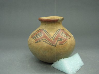  <em>Jar</em>, 1000-1500. Ceramic, 3 15/16 x 4 1/4 x 4 1/4 in. (10 x 10.8 x 10.8 cm). Brooklyn Museum, Alfred W. Jenkins Fund, 34.2003. Creative Commons-BY (Photo: Brooklyn Museum, CUR.34.2003_view1.jpg)