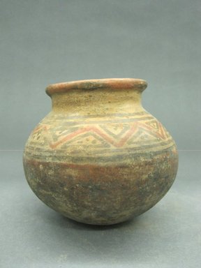  <em>Jar</em>, 1000-1550. Ceramic, 4 7/8 x 3 15/16 x 3 15/16 in. (12.4 x 10 x 10 cm). Brooklyn Museum, Alfred W. Jenkins Fund, 34.2334. Creative Commons-BY (Photo: Brooklyn Museum, CUR.34.2334.jpg)