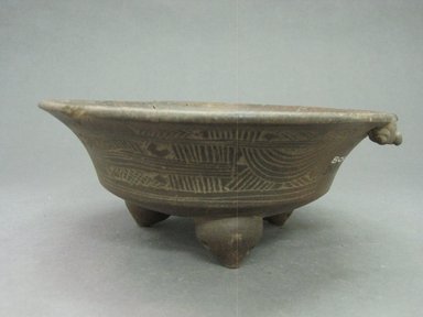  <em>Tripod Bowl</em>, 800-1500. Ceramic, 3 x 7 9/16 x 7 5/8 in. (7.6 x 19.2 x 19.4 cm). Brooklyn Museum, Alfred W. Jenkins Fund, 34.2352. Creative Commons-BY (Photo: Brooklyn Museum, CUR.34.2352_view3.jpg)