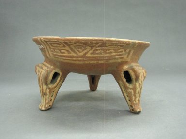  <em>Tripod Bowl</em>, 800-1500. Ceramic, pigment, 4 x 7 x 6 13/16 in. (10.2 x 17.8 x 17.3 cm). Brooklyn Museum, Alfred W. Jenkins Fund, 34.2492. Creative Commons-BY (Photo: Brooklyn Museum, CUR.34.2492_view1.jpg)